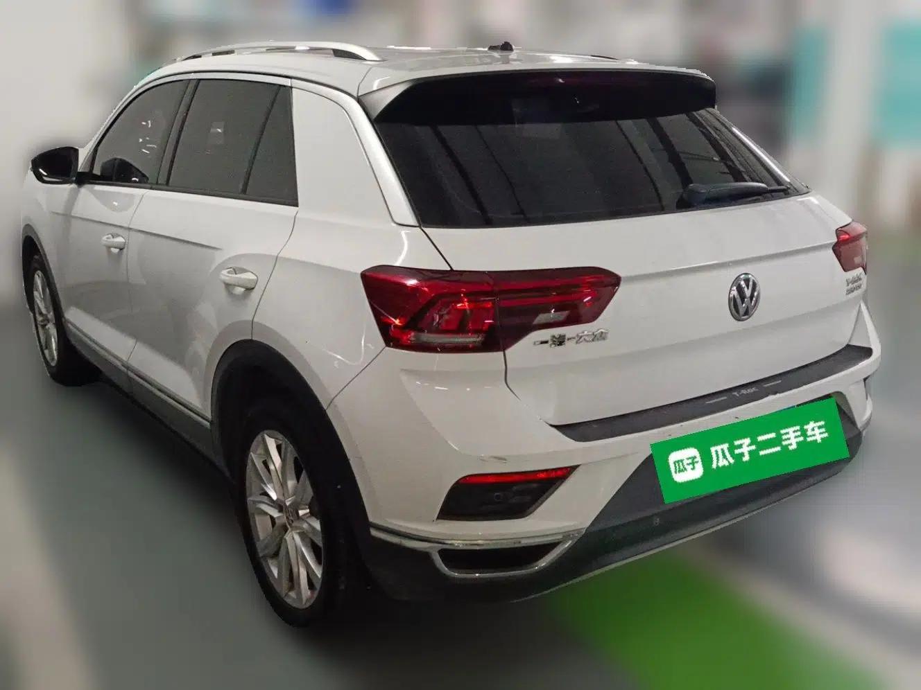 Volkswagen T-ROC 2019 230TSI DSG Two-Wheel-Drive Advanced Version China VI Standard — миниатюра 4