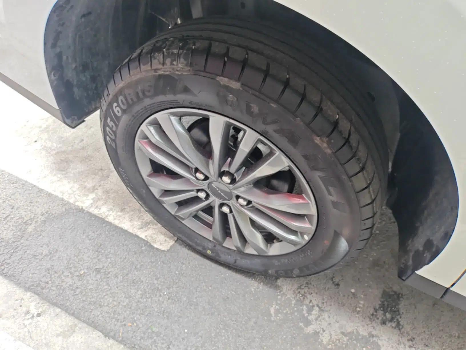 SAIC MAXUS G50 PHEV 2025 Leading Edition — миниатюра 16