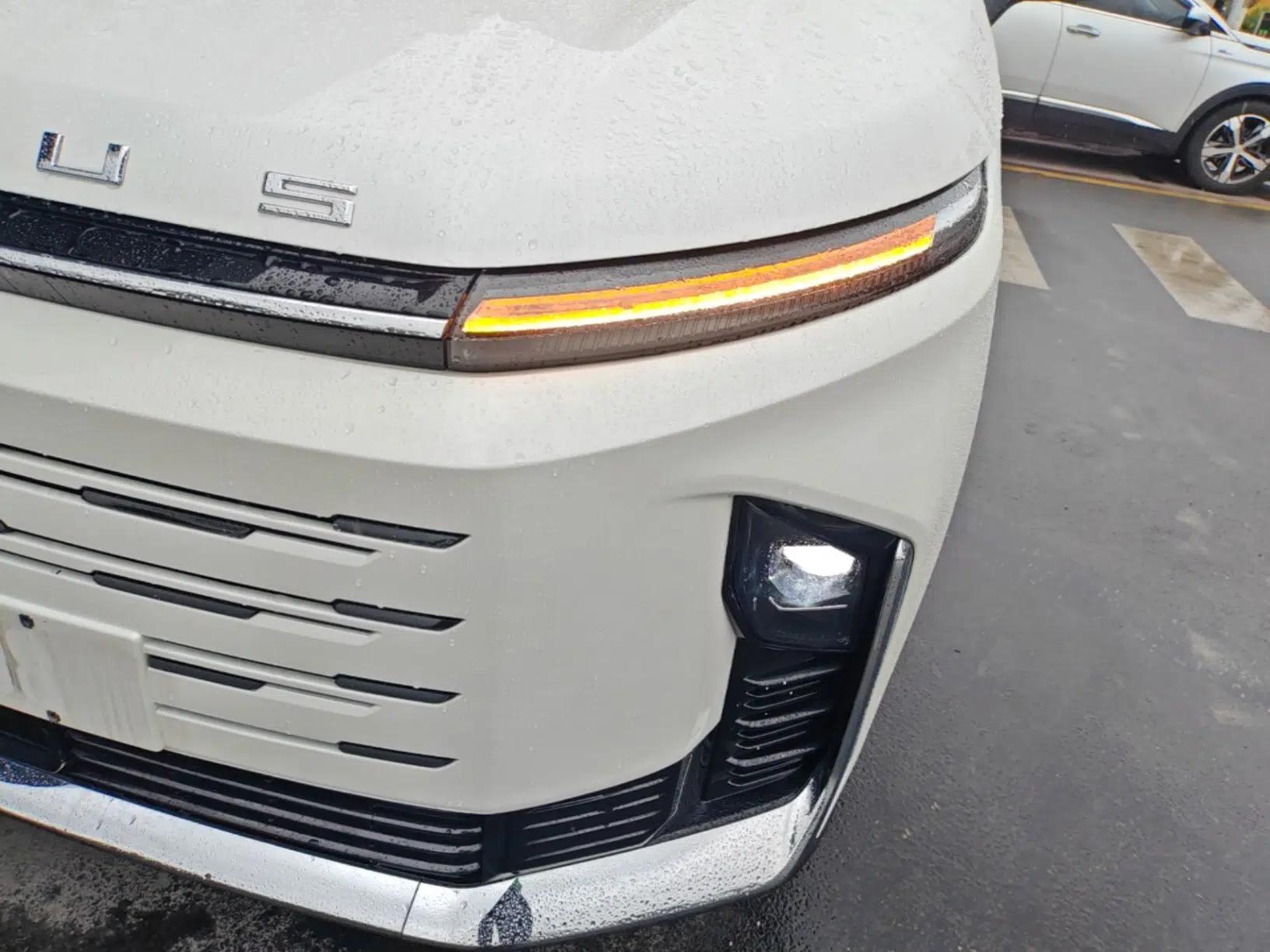 SAIC MAXUS G50 PHEV 2025 Leading Edition — миниатюра 8