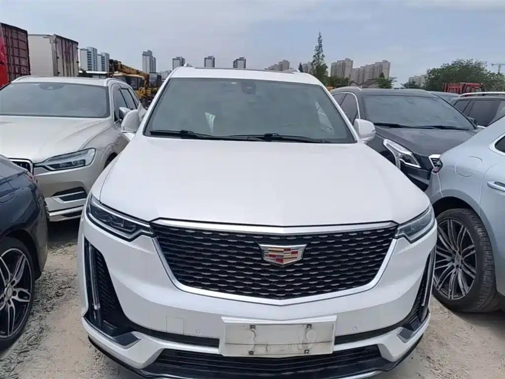 Cadillac XT6 2021 2.0T 7-seater 2WD Luxury — миниатюра 3