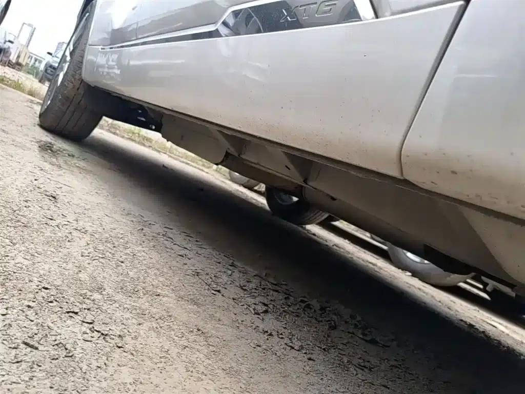 Cadillac XT6 2021 2.0T 7-seater 2WD Luxury — миниатюра 21