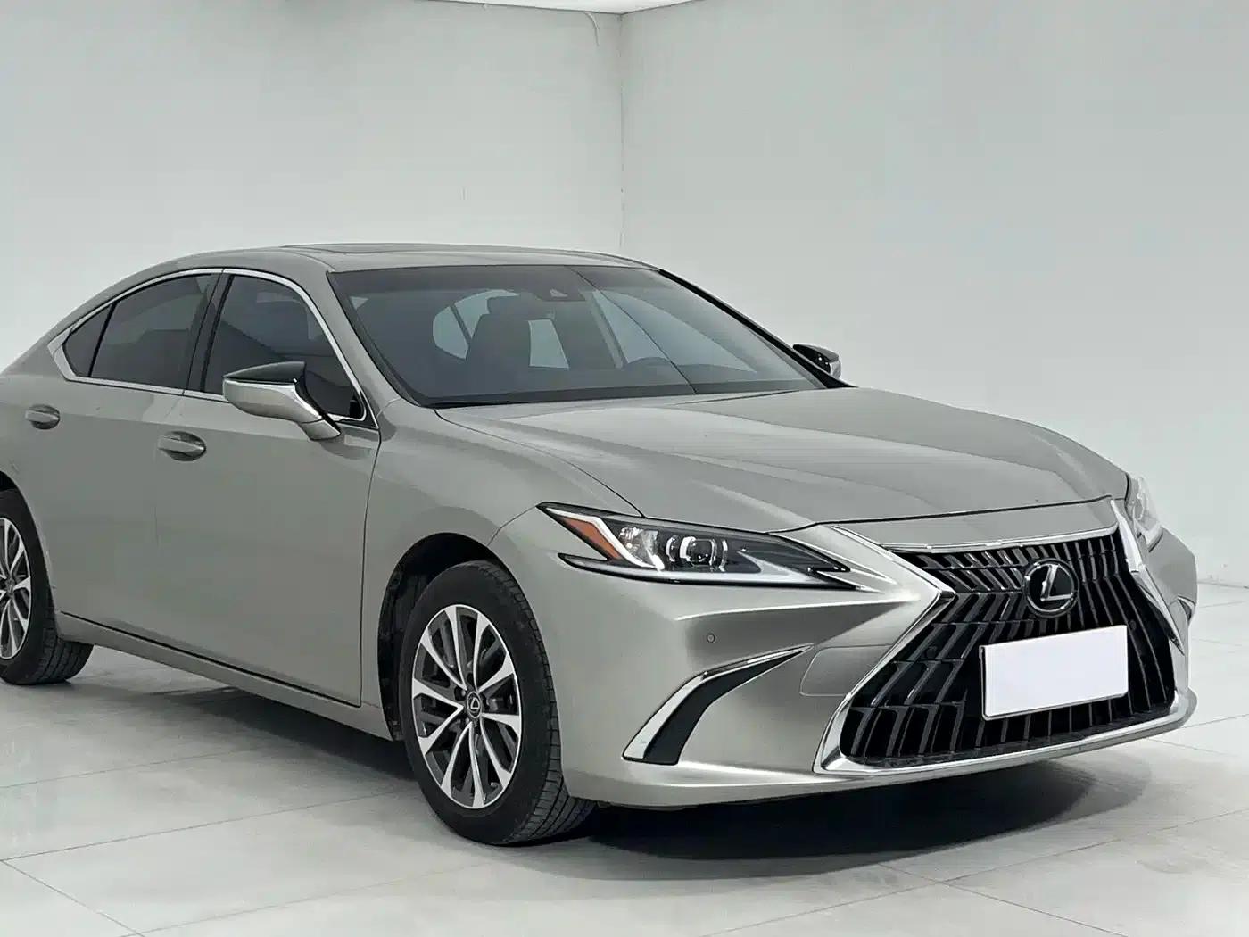Lexus ES 2024 200 Premium Edition — миниатюра 4