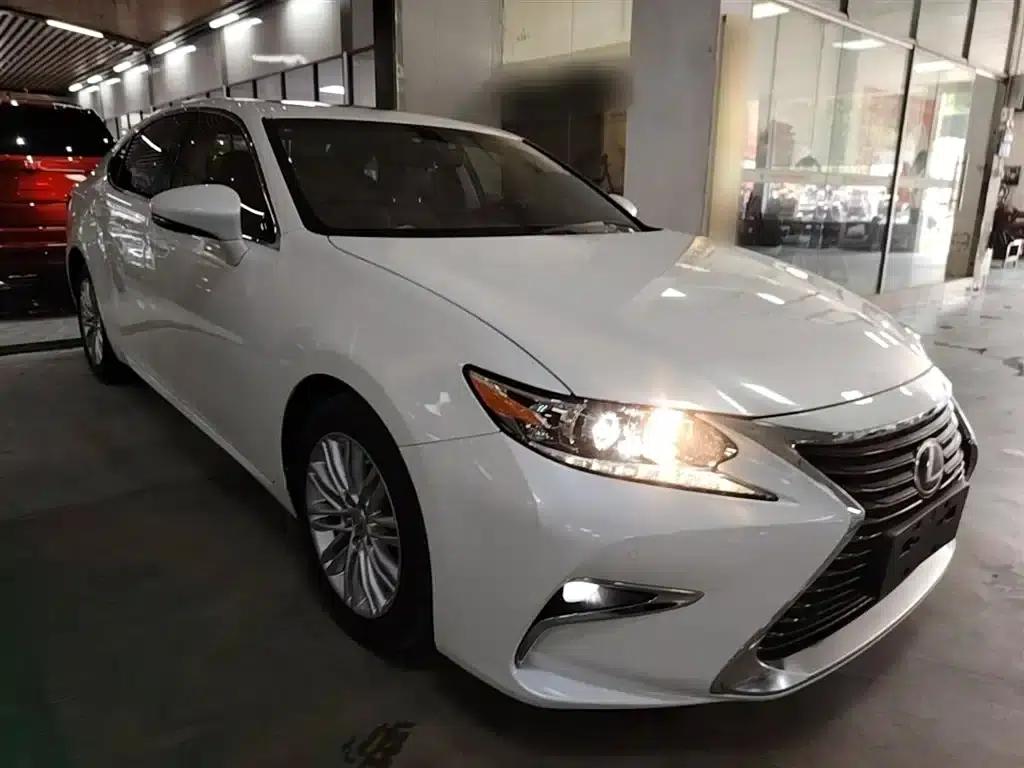 Lexus ES 2015 200 Elite Edition — миниатюра 4