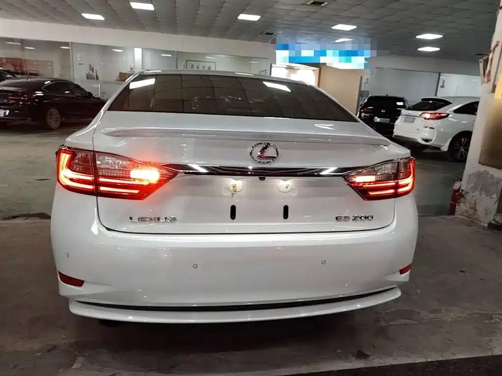 Lexus ES 2015 200 Elite Edition — миниатюра 6