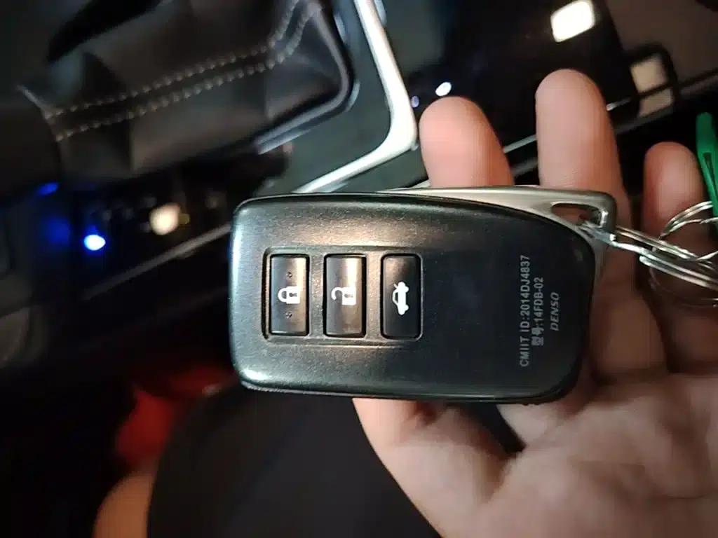 Lexus ES 2015 200 Elite Edition — миниатюра 9