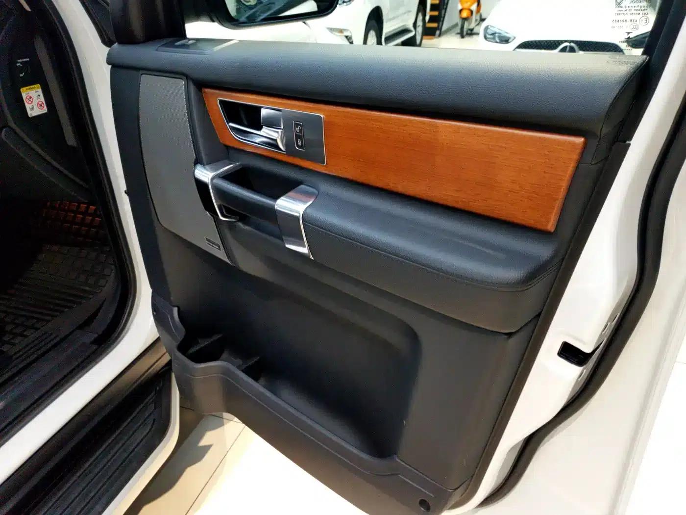 Discovery 2012 3.0 SDV6 HSE Diesel — миниатюра 14