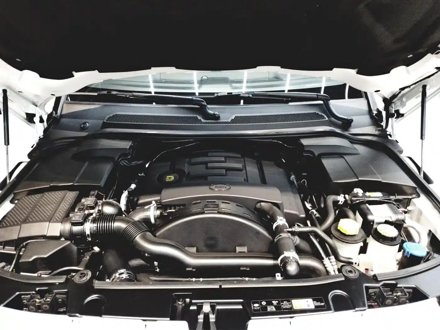 Discovery 2012 3.0 SDV6 HSE Diesel — миниатюра 23