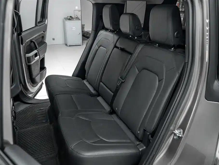 2024 Land Rover Defender 110 3.0T P400 XS — миниатюра 23