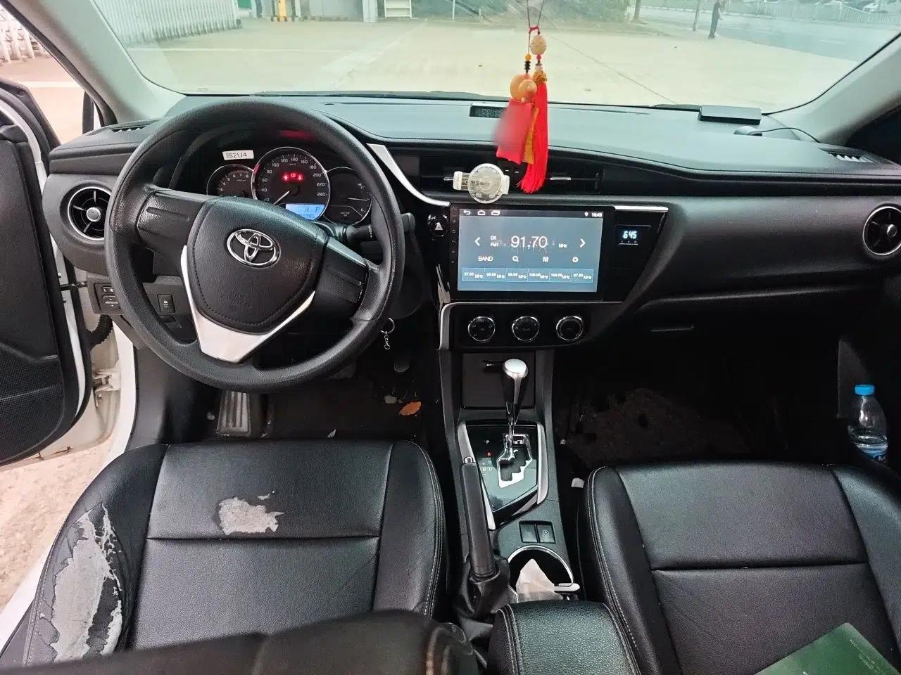 Toyota Corolla 2017 Revised Version 1.2T S-CVT GL — миниатюра 9