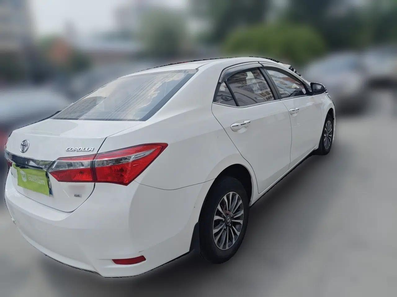 Toyota Corolla 2017 Revised Version 1.2T S-CVT GL — миниатюра 6