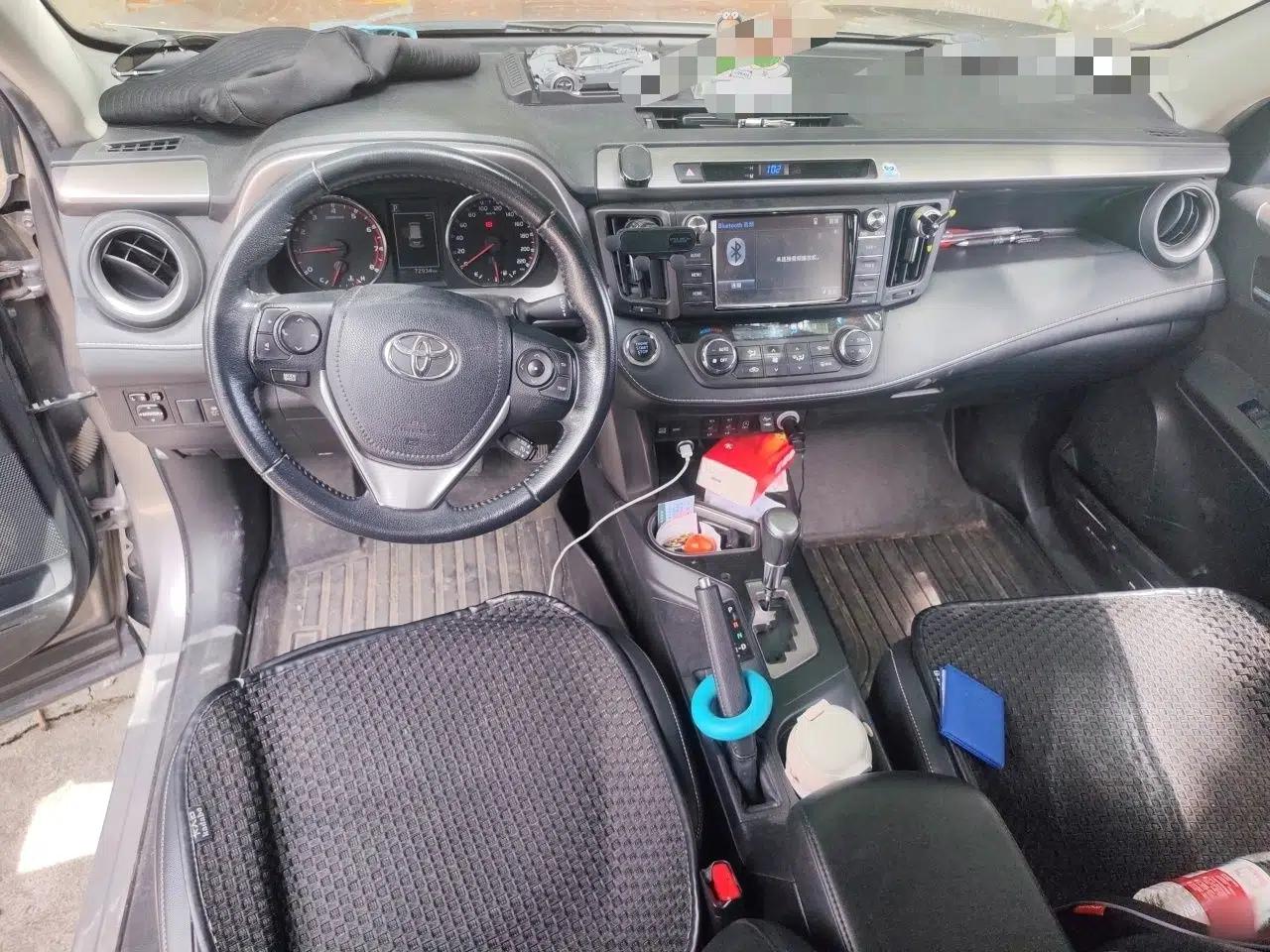 Toyota RAV4 2019 2.0L CVT Two-Wheel Drive ZhiShang Version China VI Standard — миниатюра 9