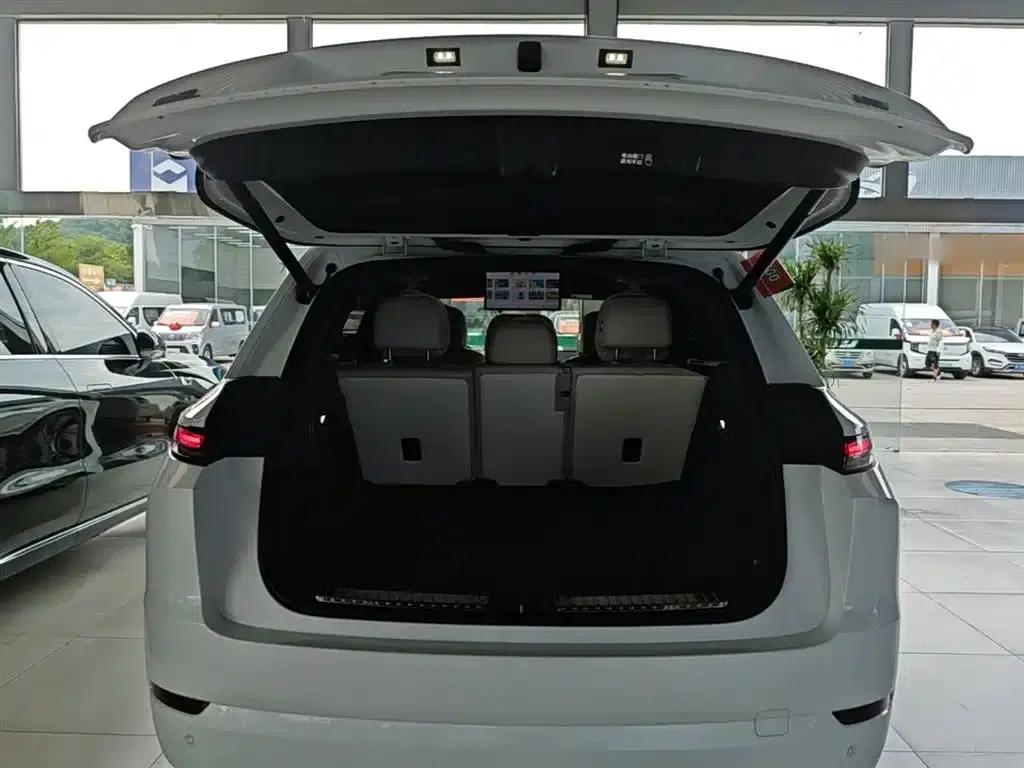 Li Auto L7 2024 Ultra — миниатюра 18