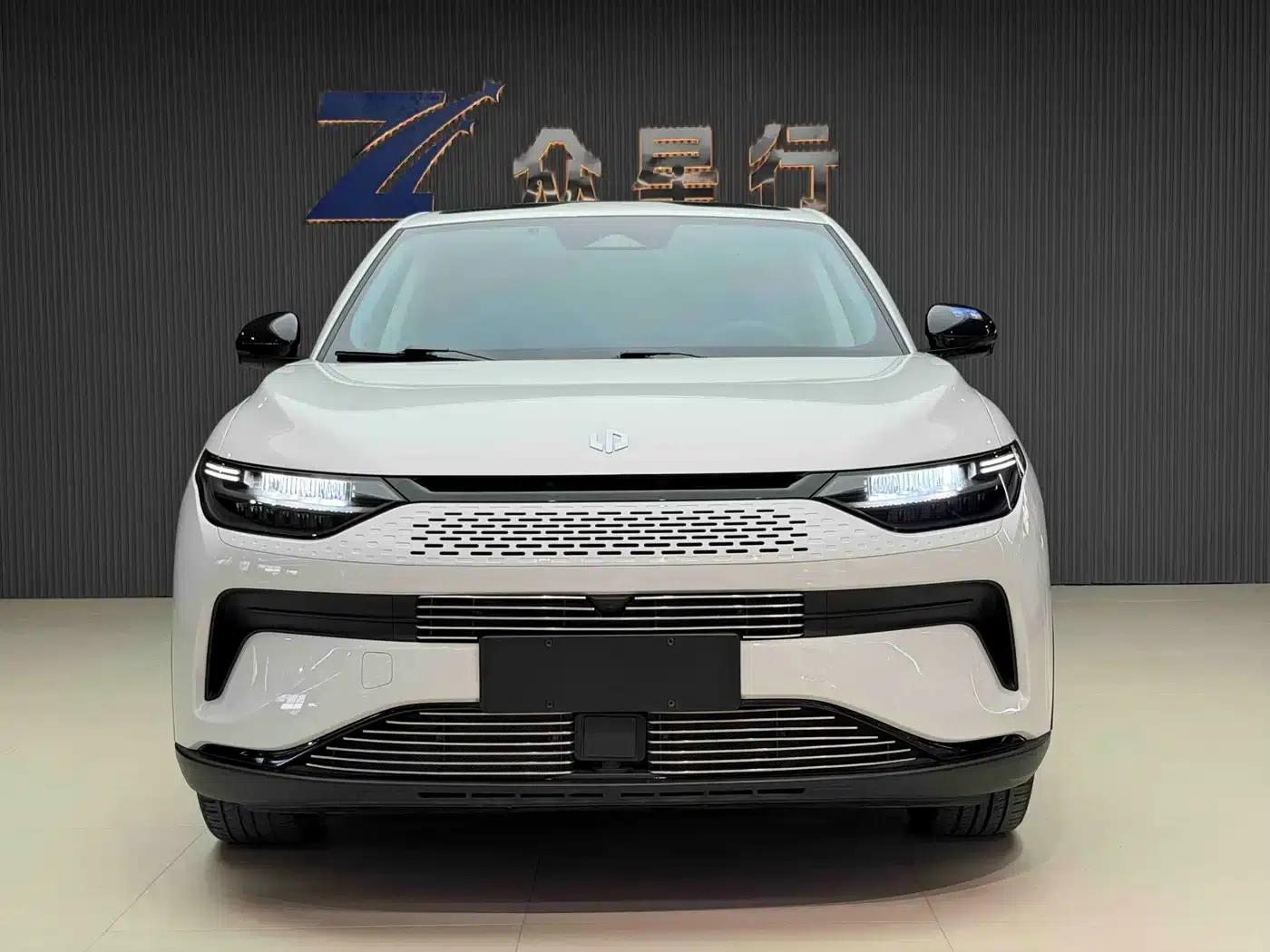 Leapmotor C11 2023 Range Extended 285 Comfort Edition — миниатюра 2