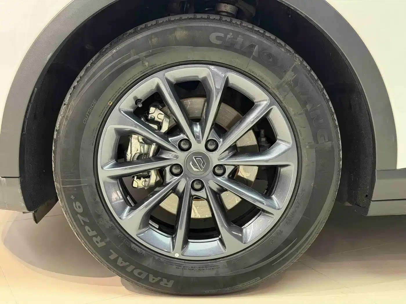 Leapmotor C11 2023 Range Extended 285 Comfort Edition — миниатюра 5