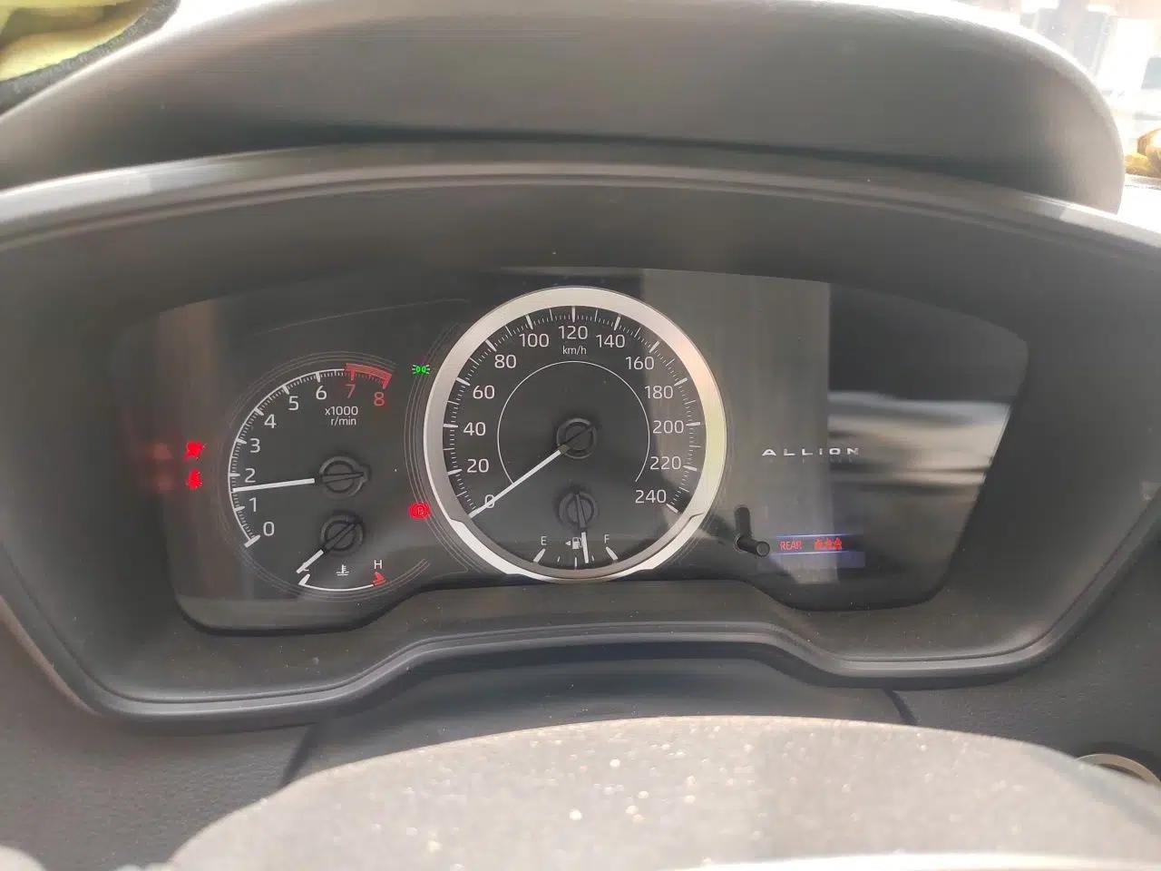 Toyota Allion 2022 2.0L Elite Edition — миниатюра 11