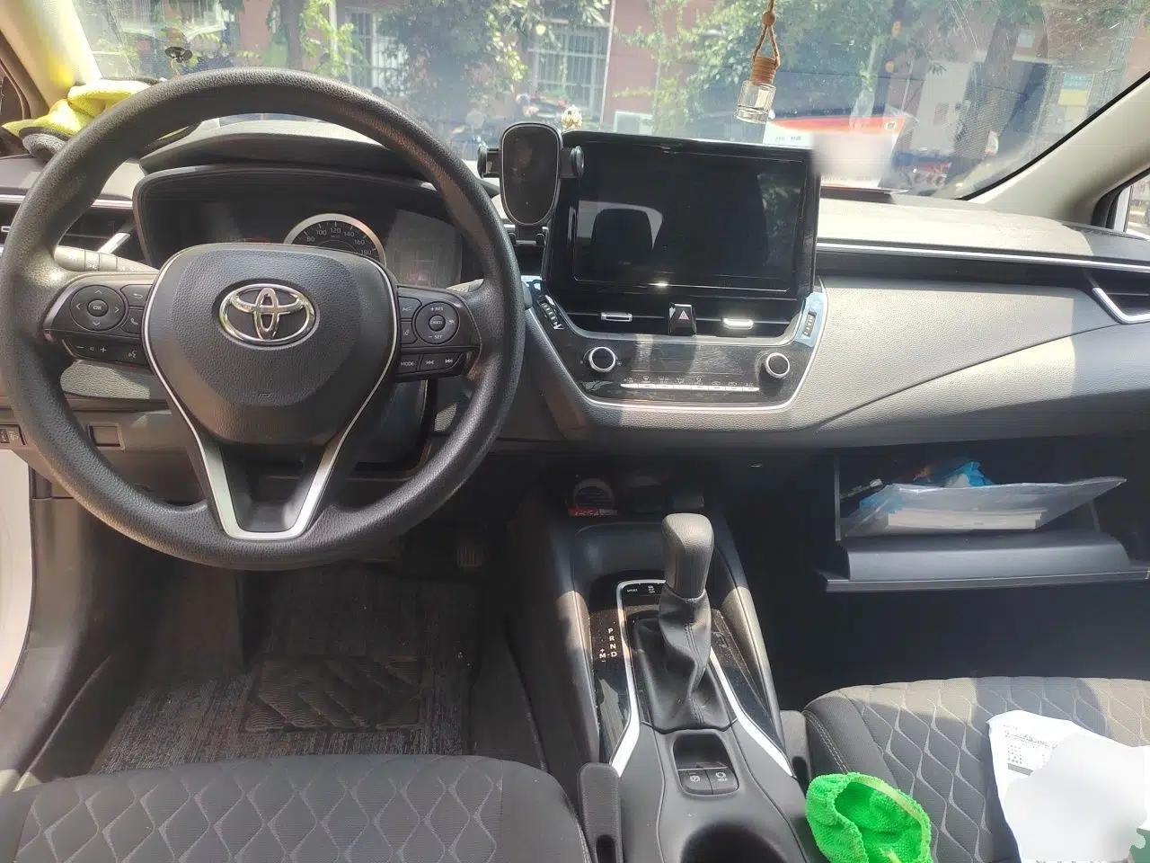 Toyota Allion 2022 2.0L Elite Edition — миниатюра 9