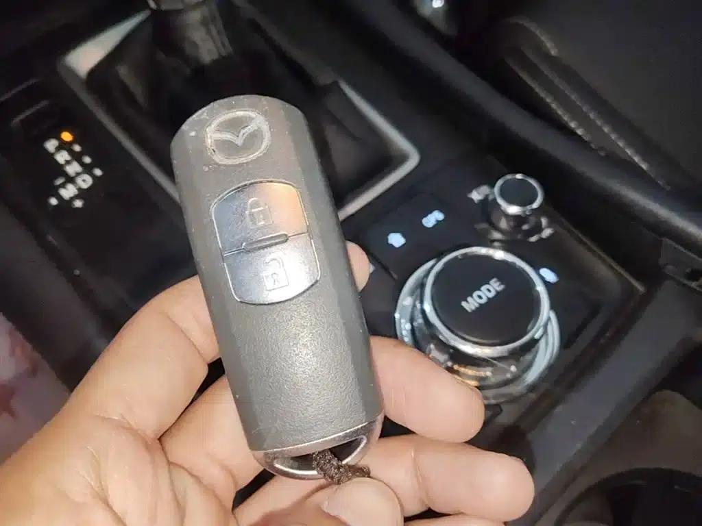 Mazda CX-4 2021 2.0L Automatic 2WD Blue Sky Vitality Edition — миниатюра 9