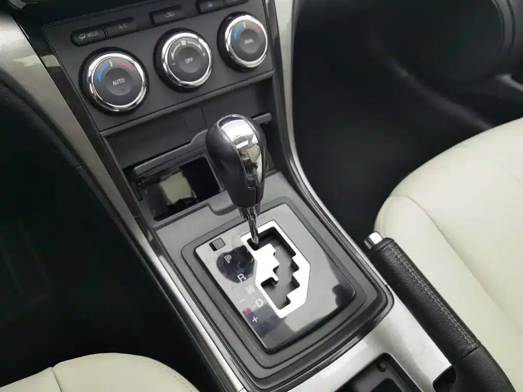 Mazda6 Ruiyi 2012 2.0L Automatic Elite Edition — миниатюра 13