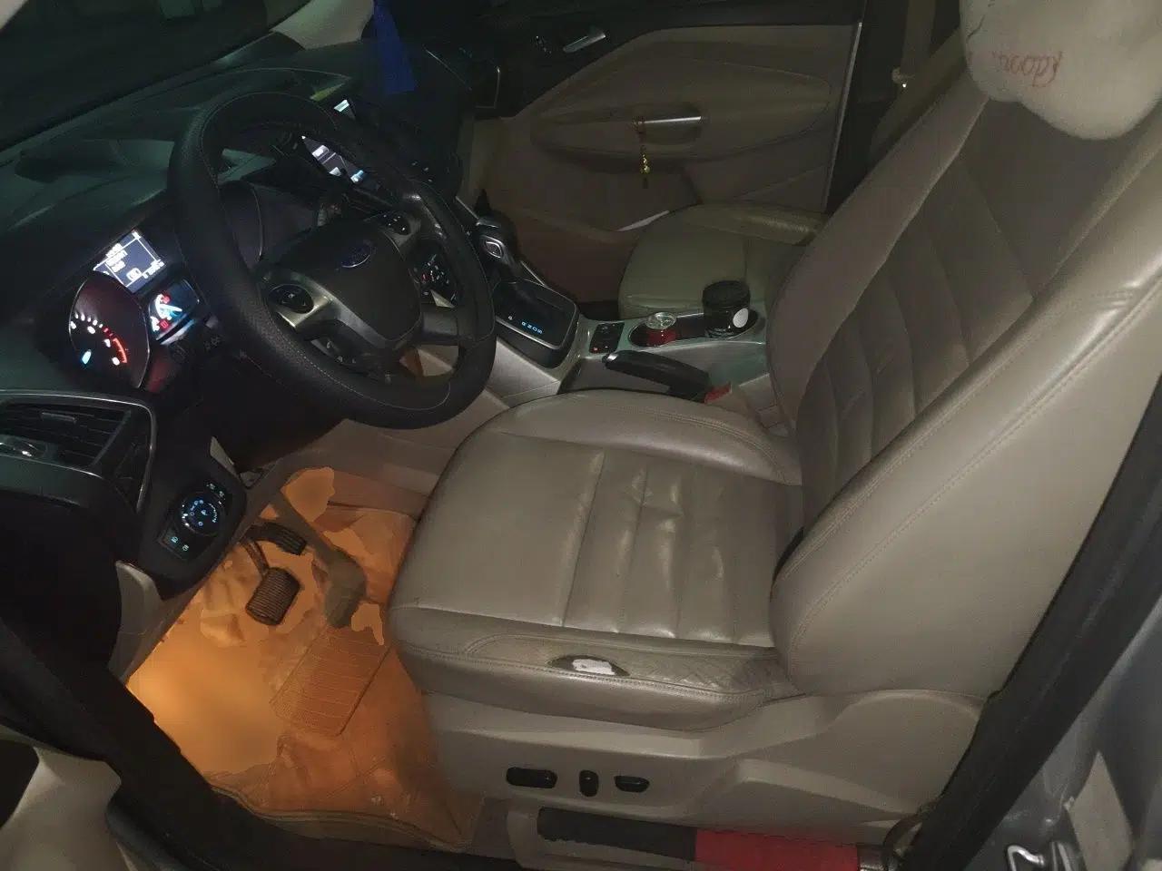Ford Kuga 2013 2.0L GTDi Four-Wheel-Drive Elite Model — миниатюра 16