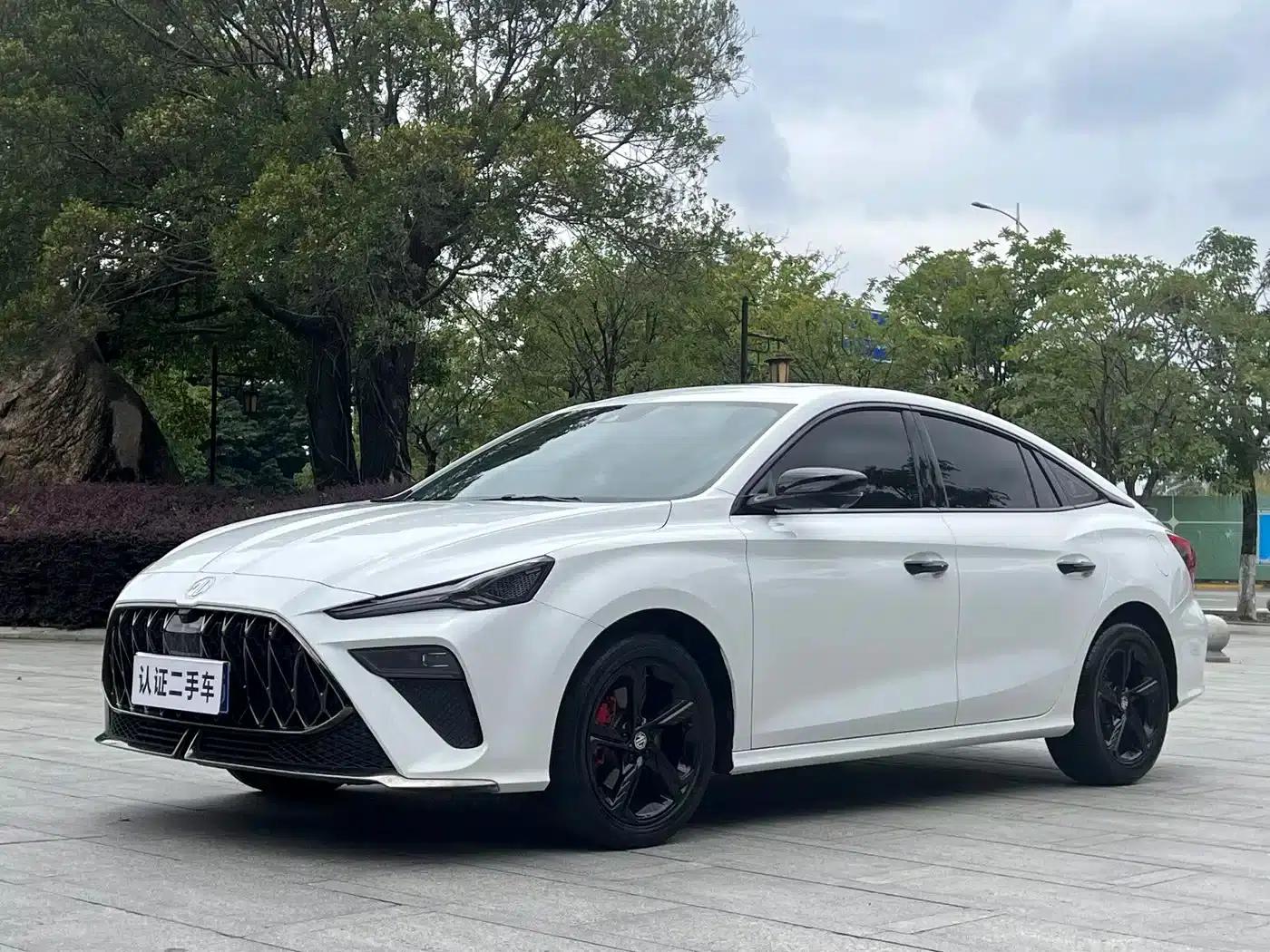 MG5 Scorpio 2022 1.5T Trophy Sport Luxury Edition — миниатюра 1