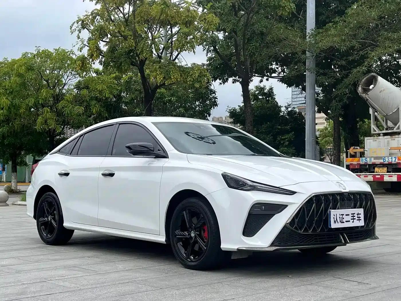 MG5 Scorpio 2022 1.5T Trophy Sport Luxury Edition — миниатюра 3