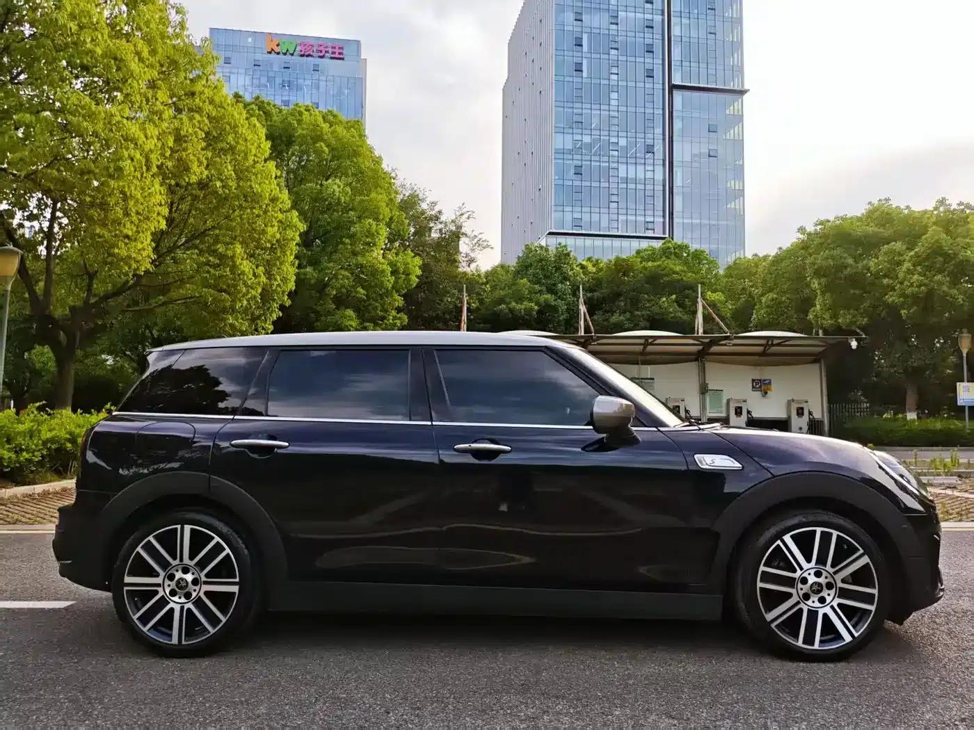2022 MINI CLUBMAN Facelift 2.0T COOPER S — миниатюра 3