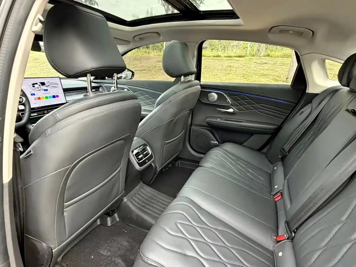 Chery Arrizo 8 PRO 2025 1.6T DCT Luxury+ — миниатюра 5