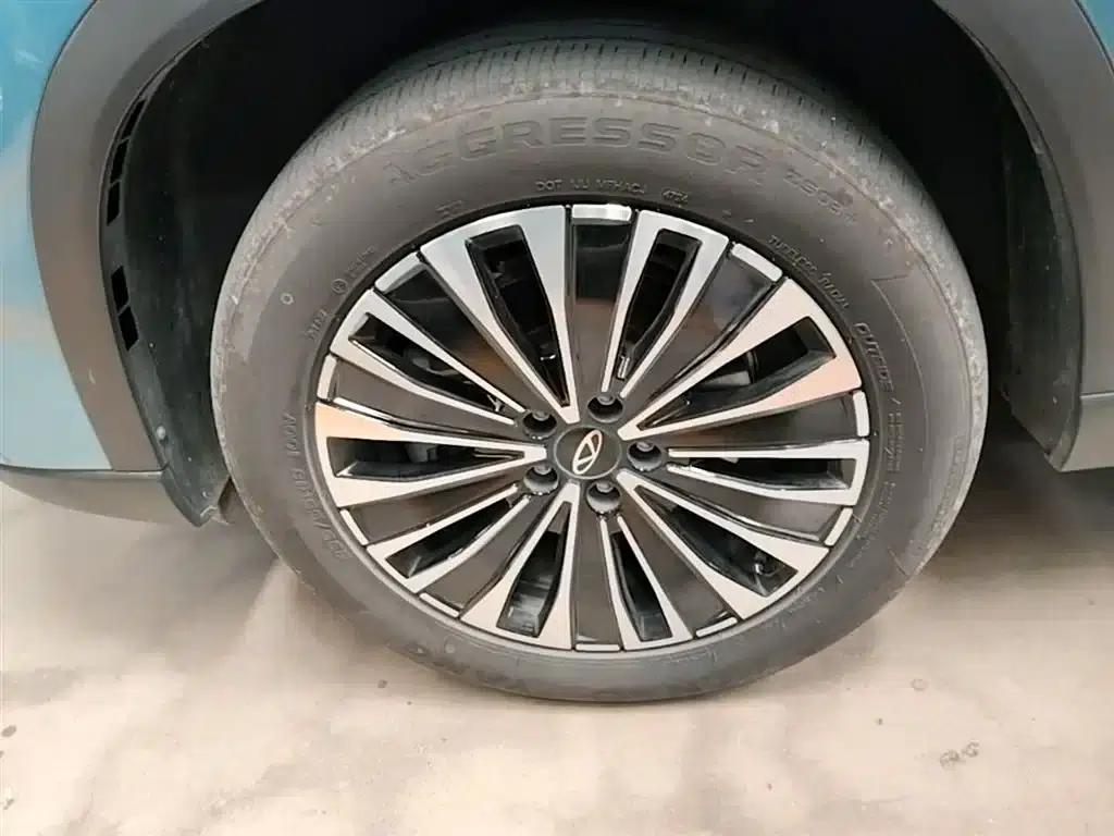 Chery Tiggo 8 PLUS C-DM 2025 1.5T 116km/h Premium 5-seater — миниатюра 23
