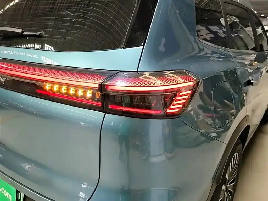 Chery Tiggo 8 PLUS C-DM 2025 1.5T 116km/h Premium 5-seater — миниатюра 8