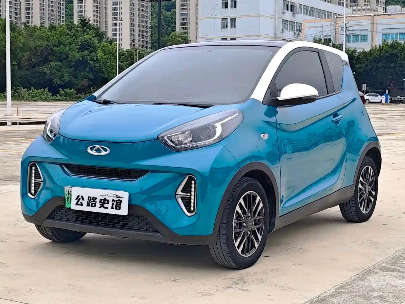 Little Ant 2022 Facelift, Sweet Pink Version, Lithium Iron Phosphate, 30.7kWh, 30kW, 301km/h — миниатюра 1