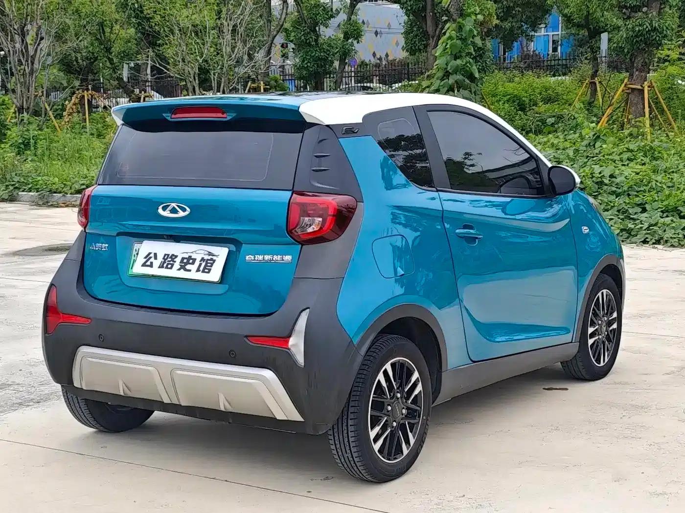 Little Ant 2022 Facelift, Sweet Pink Version, Lithium Iron Phosphate, 30.7kWh, 30kW, 301km/h — миниатюра 5