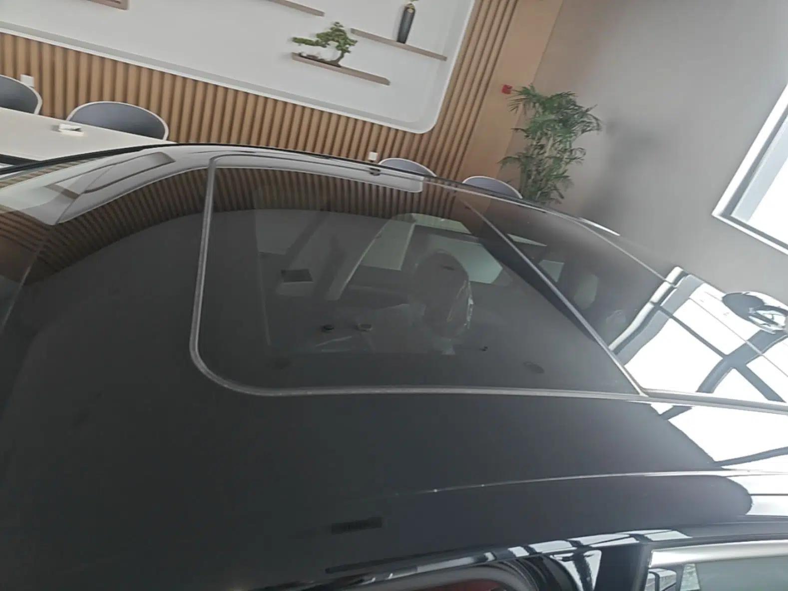 Hongqi H5 2025 2.0T Automatic Flag Edition – 500 000 Units Commemorative Version — миниатюра 7