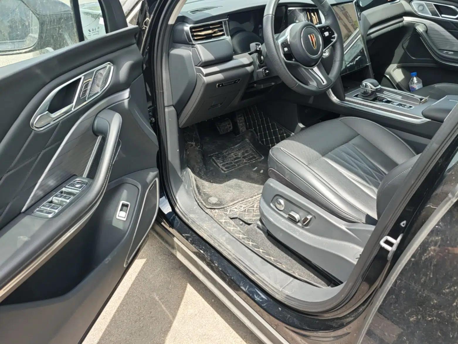 Hongqi HS7 PHEV 2024 2.0T PHEV Four-Wheel Drive Flagship Edition 7 Seats — миниатюра 23