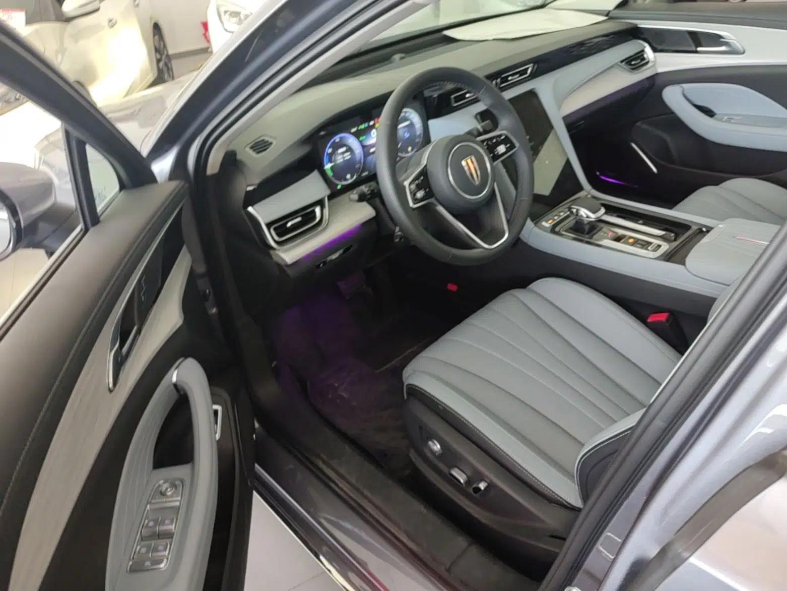 Hongqi H5 PHEV 2025 170 Super Hybrid Version — миниатюра 23
