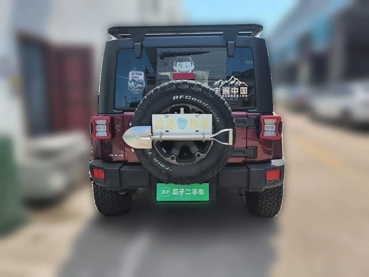 Jeep Wrangler 2015 3.0L Sahara Four-Door Edition — миниатюра 5