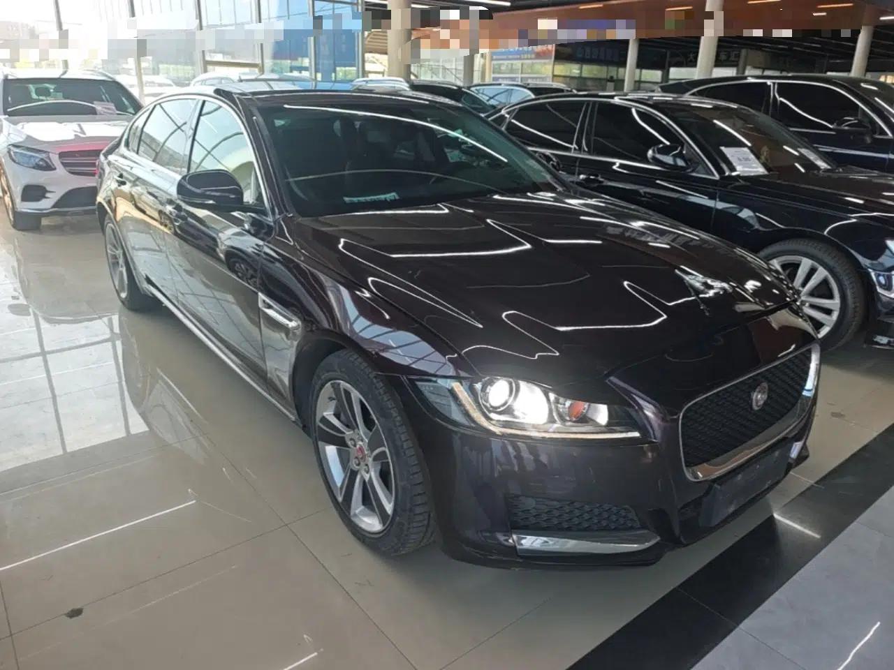 Jaguar XFL 2019 XFL 2.0T 200 PS Two-Wheel-Drive Elite Edition — миниатюра 3