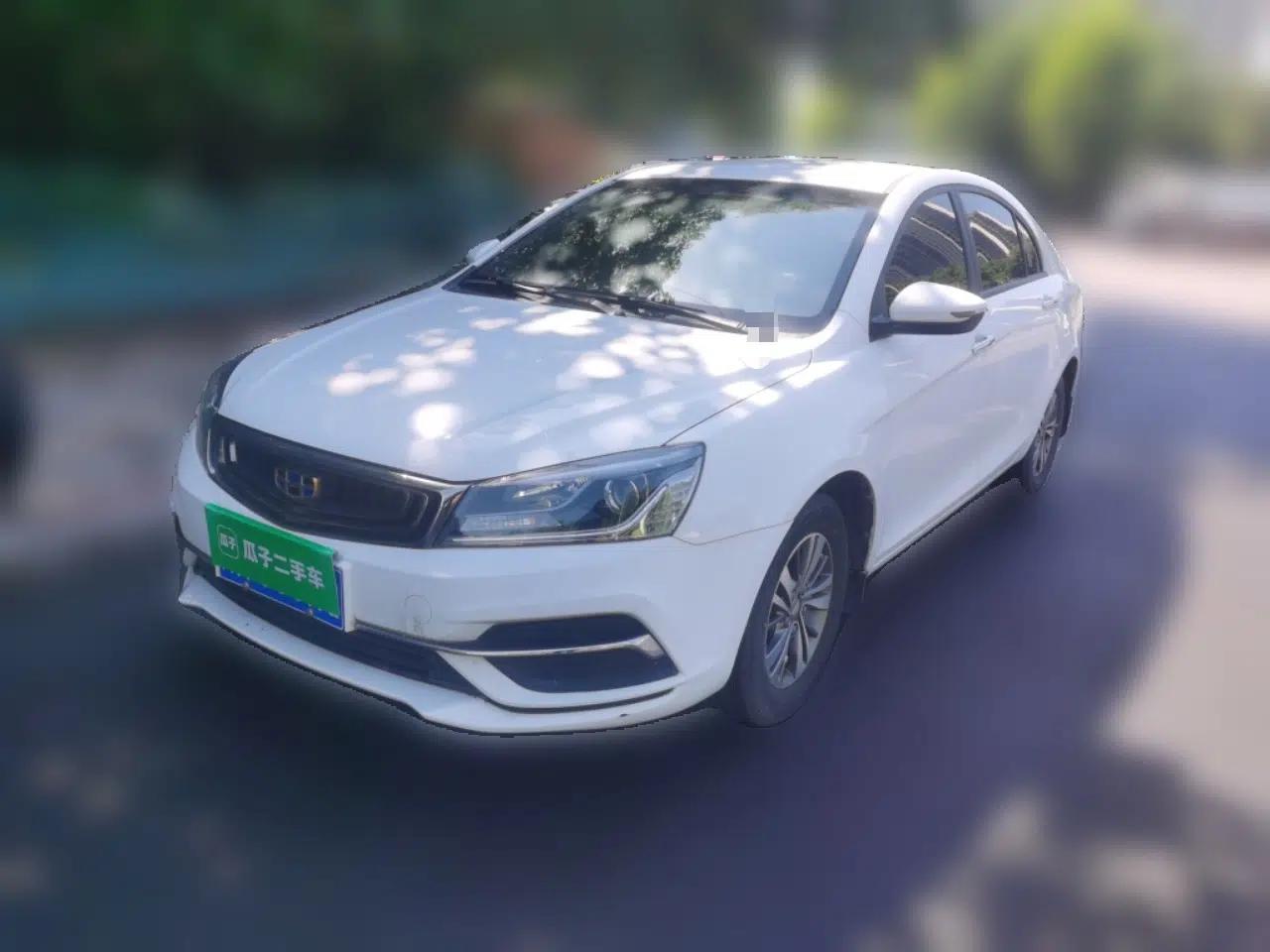 Geely Auto Emgrand 2018 1.5L Manual Luxury Model — миниатюра 1