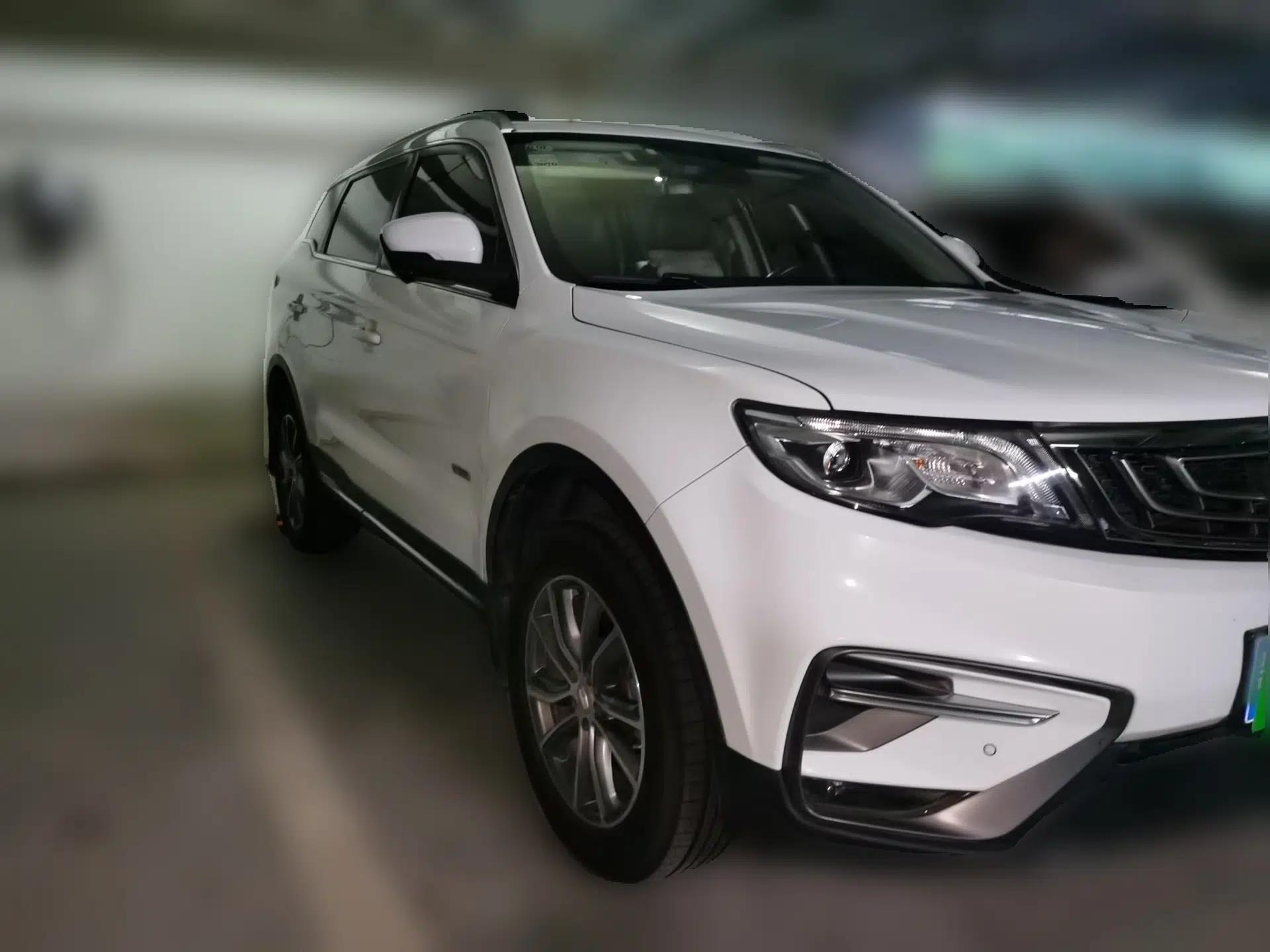 Geely Auto Emgrand X7 Sport 2018 Revised Version 1.8TD Automatic Two-Wheel Drive Smart 4G Connectivity Edition — миниатюра 3