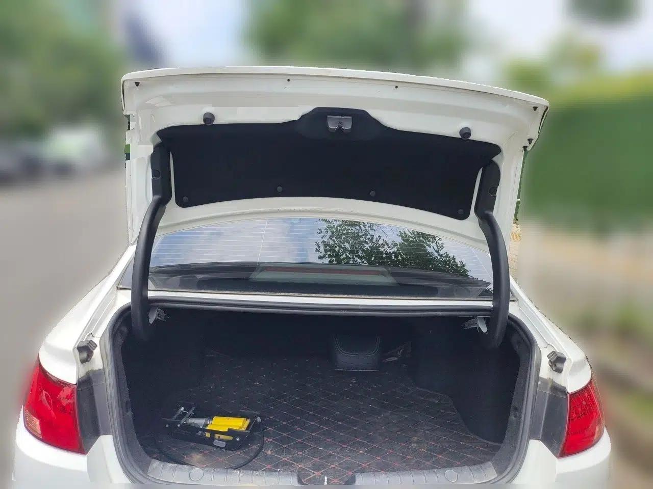 Geely Auto Emgrand GL 2019 1.4T CVT Elite Smart Edition — миниатюра 16