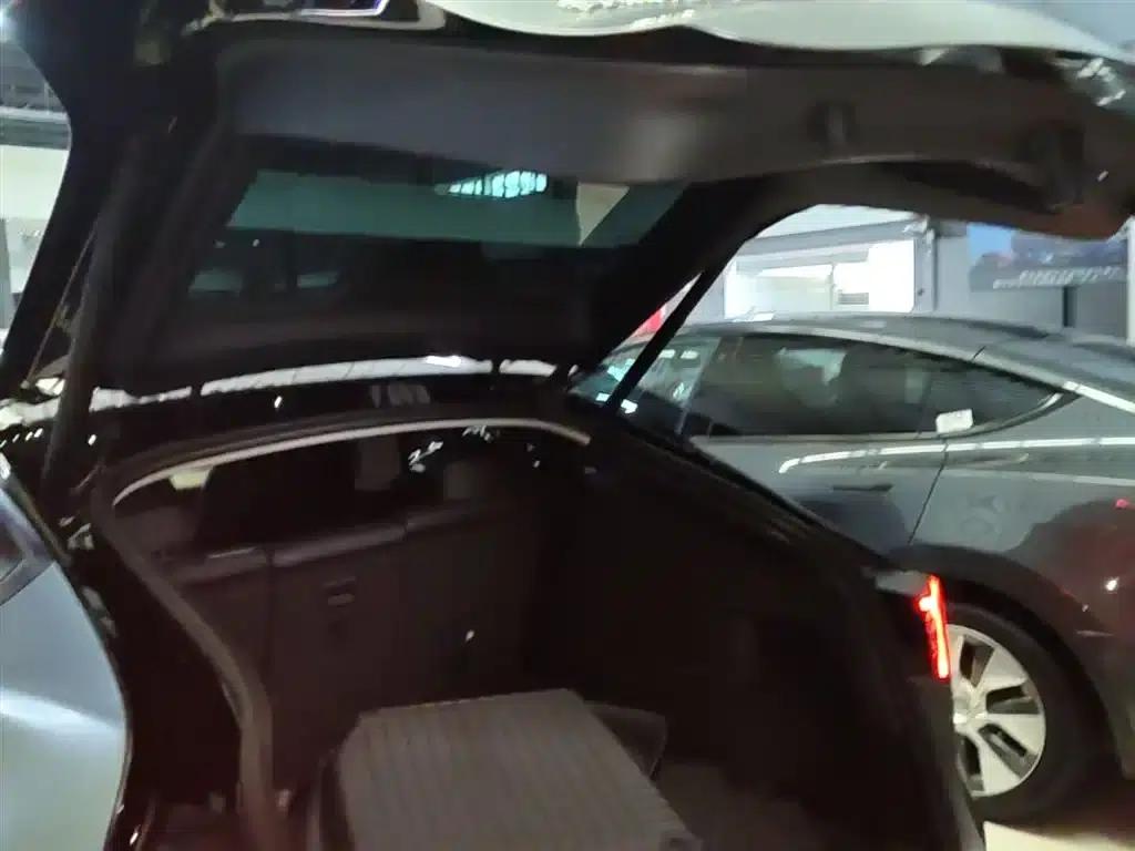 Model Y 2022 Rear-Wheel Drive — миниатюра 19