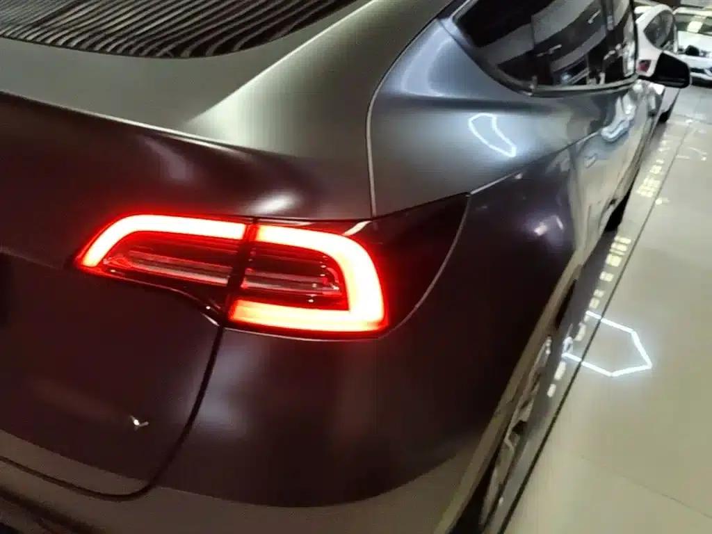 Model Y 2022 Rear-Wheel Drive — миниатюра 8