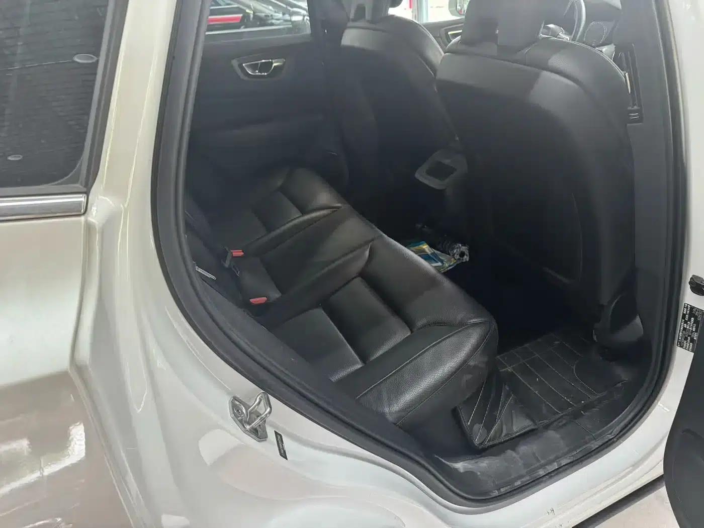 Volvo XC60 2019 T5 AWD Smart Edition (China VI Emission Standard) — миниатюра 9