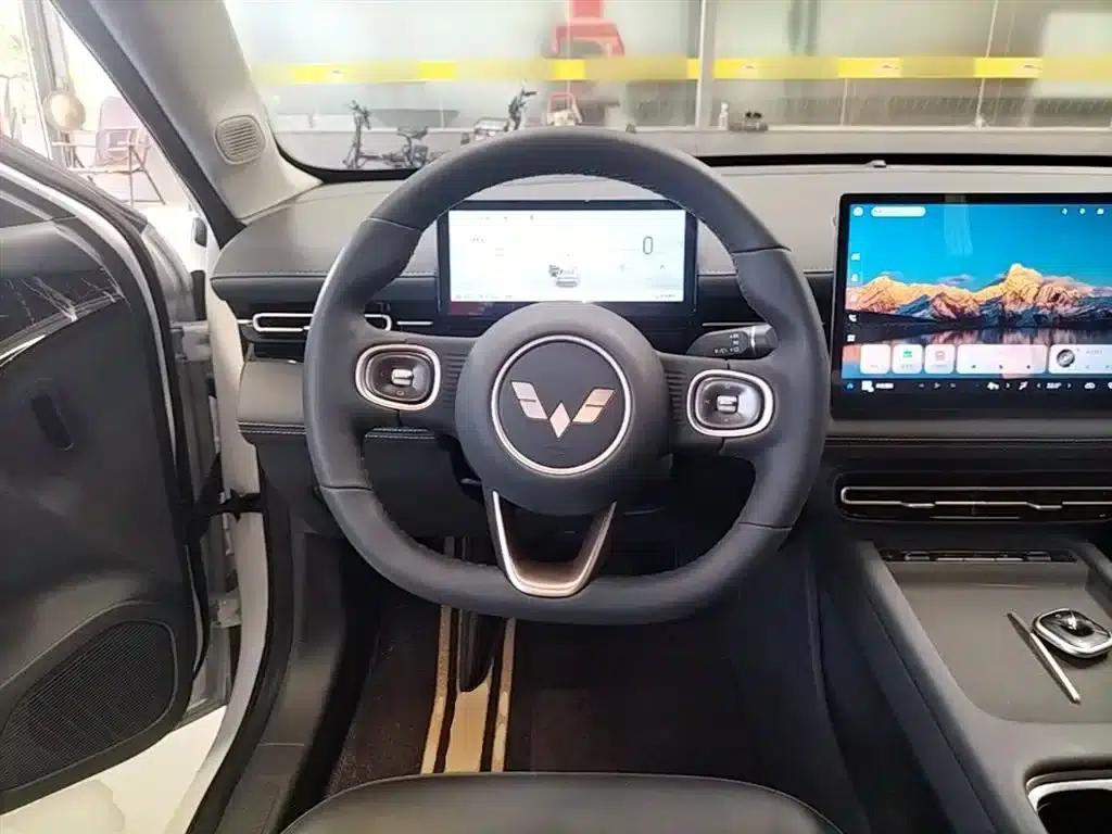 Wuling Xingguang 2025 Model 70km/h Intelligent Standard Edition — миниатюра 11