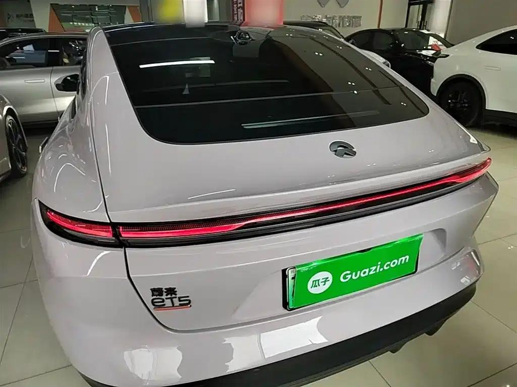 NIO ET5 2022 model 75kWh — миниатюра 6