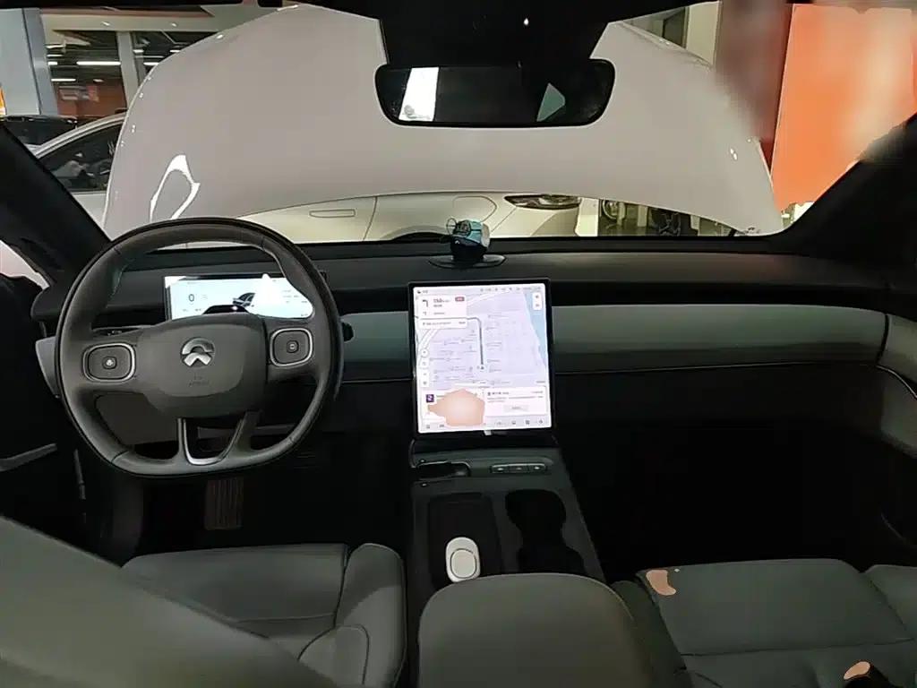 NIO ET5 2022 model 75kWh — миниатюра 10