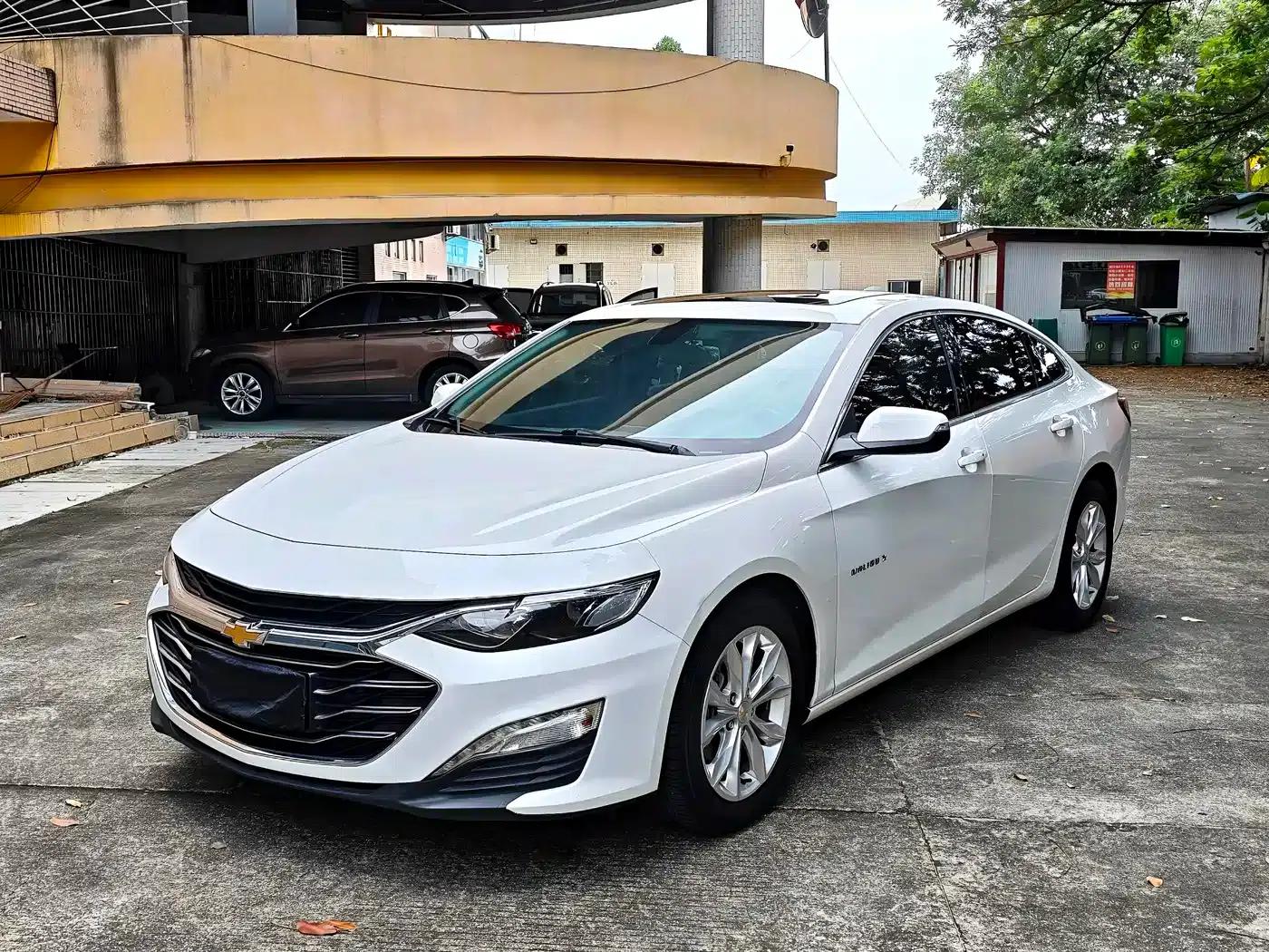 2019 Chevrolet Malibu XL 535T CVT Sporty Edition — миниатюра 1