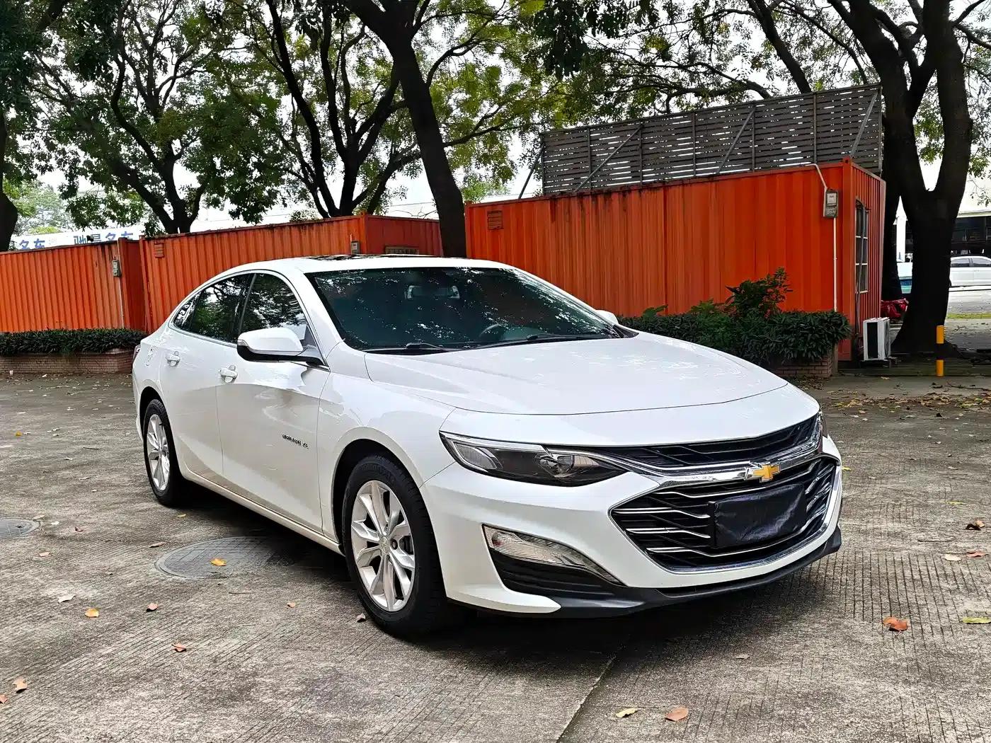 2019 Chevrolet Malibu XL 535T CVT Sporty Edition — миниатюра 3