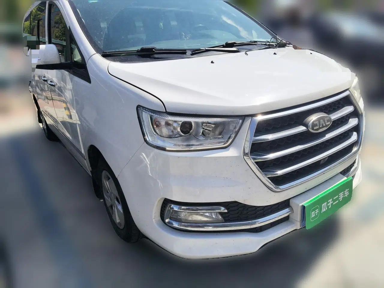 JAC Refine M4 2016 2.0L Manual Comfort Edition — миниатюра 3