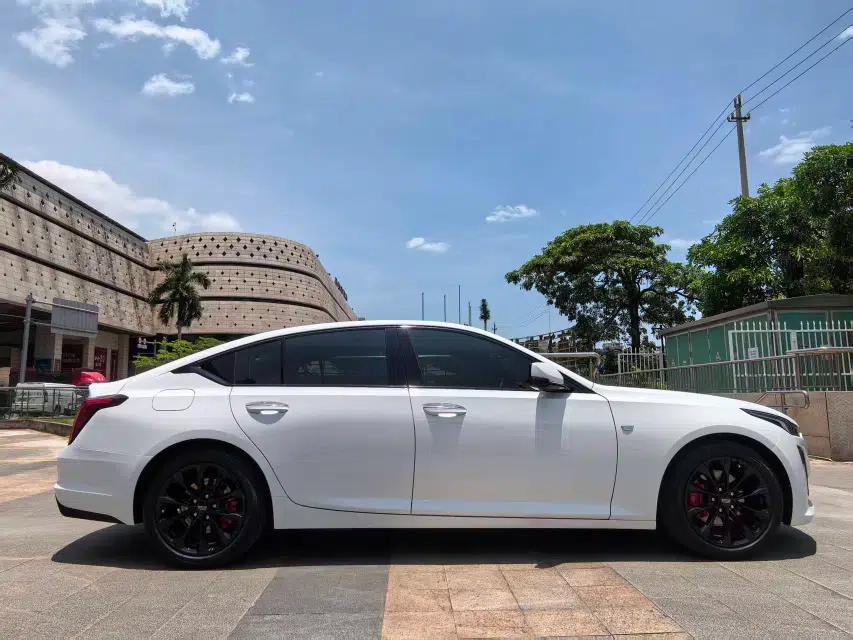 Cadillac CT5 2020 Revised Version 28T Luxury Edition — миниатюра 3