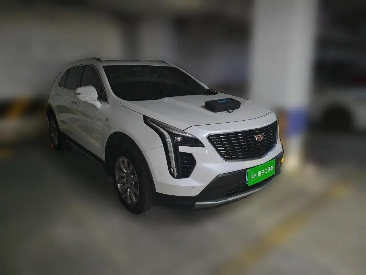 Cadillac XT4 2018 28T Two-Wheel Drive Leading Version — миниатюра 3